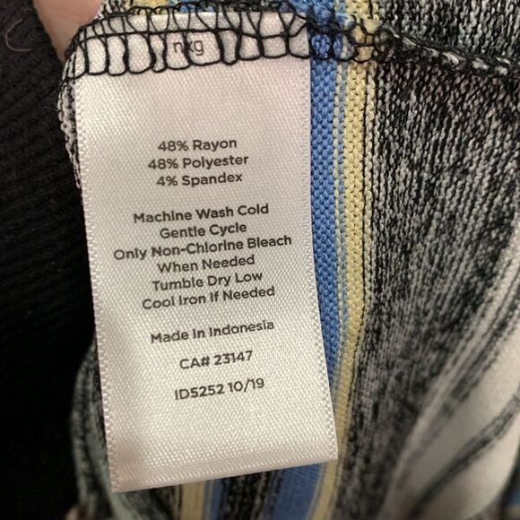 T by Talbots horizontal striped knee length elastic waist skirt size small - Picture 7 of 7